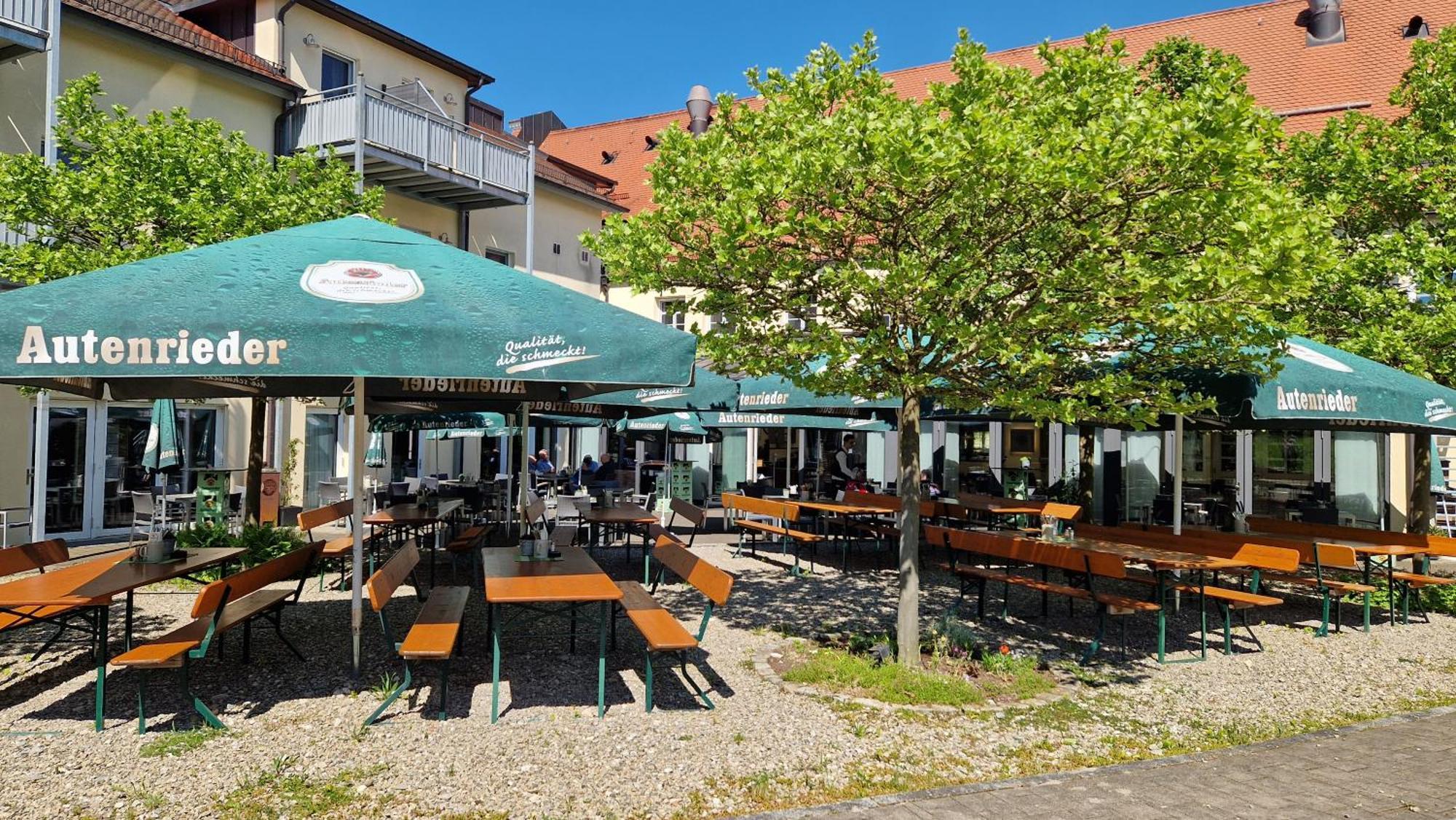 Autenrieder Brauereigasthof Ichenhausen Exterior foto